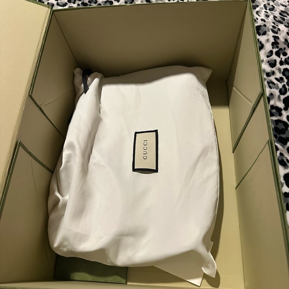 Gucci Handbags - Gucci purse